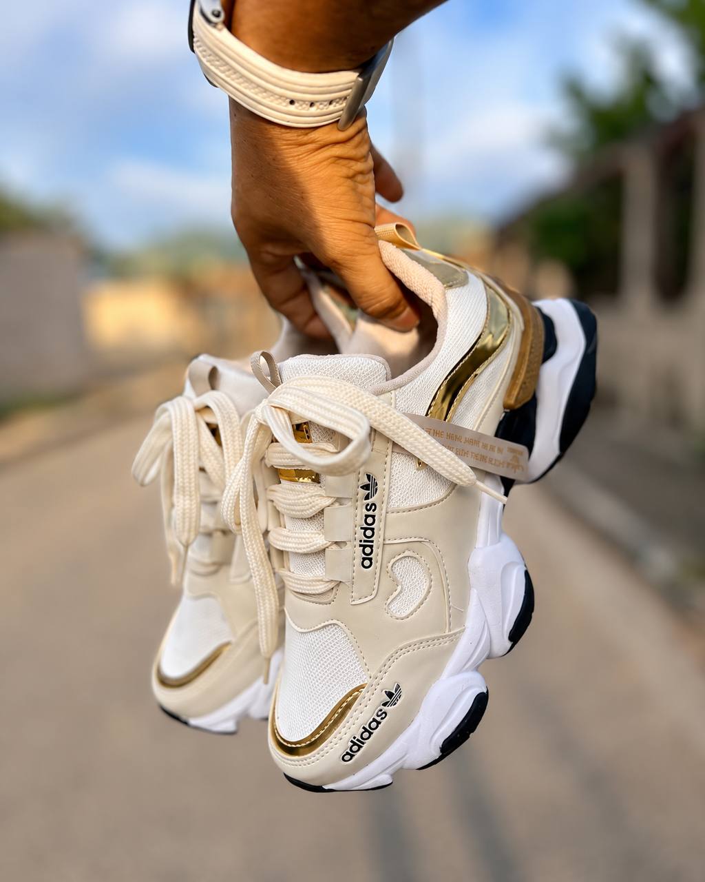 Adidas Max 198– Bequeme Sneaker für Damen