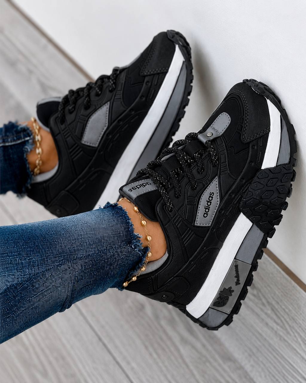 Adidas Max 792 – Bequeme Chunky Sneaker für Damen